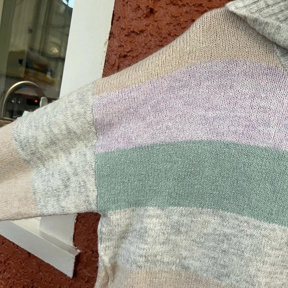 Gap Gray Purple Multi Stripe Knit Rib Neck Turtleneck Sweater Womens Medium - Picture 3 of 9